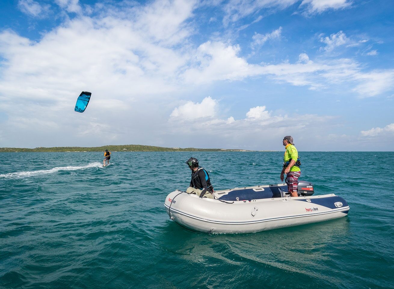 learn to kite at green island with a certified instructor